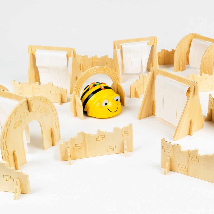 Bee-Bot / Blue-Bot Curs de obstacole din lemn
